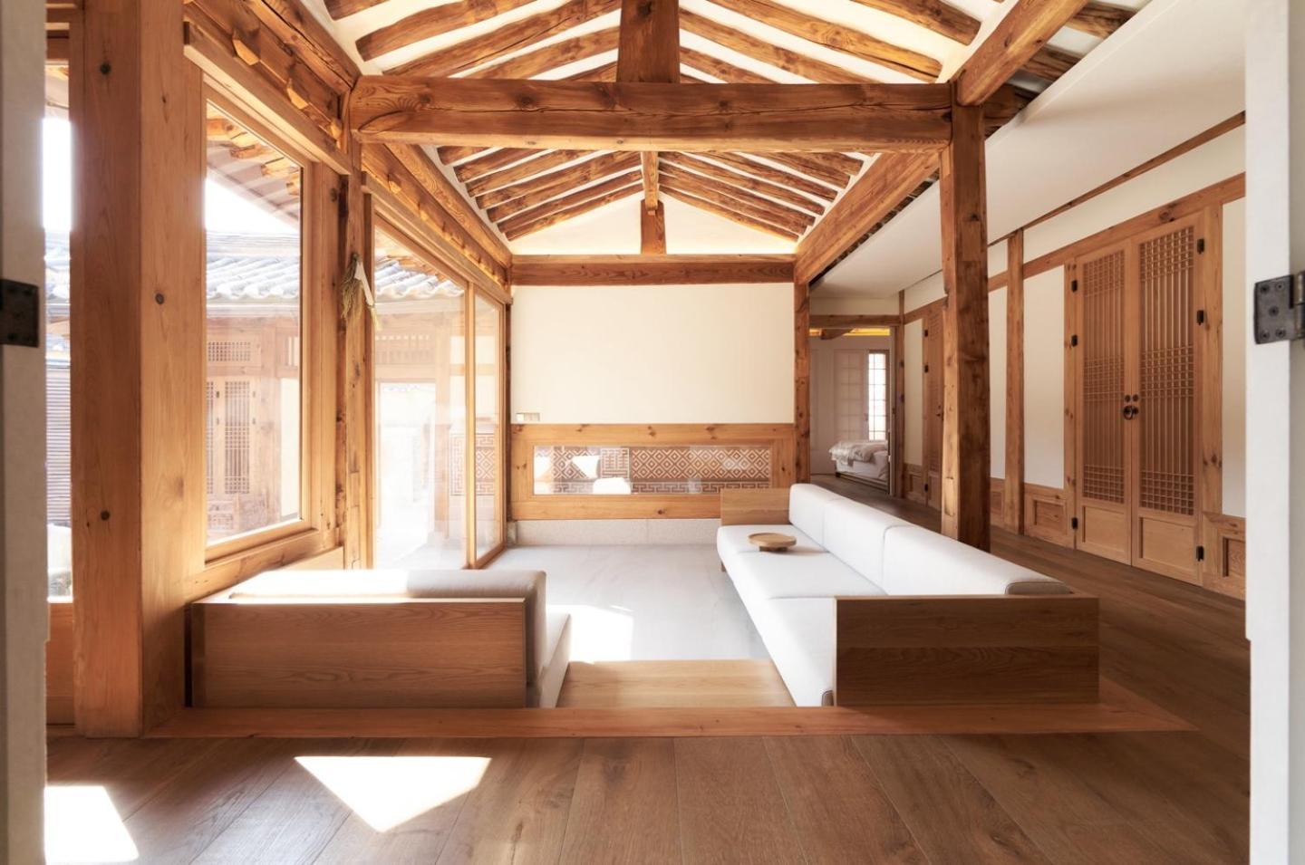 Nostalgia Hanok 5*