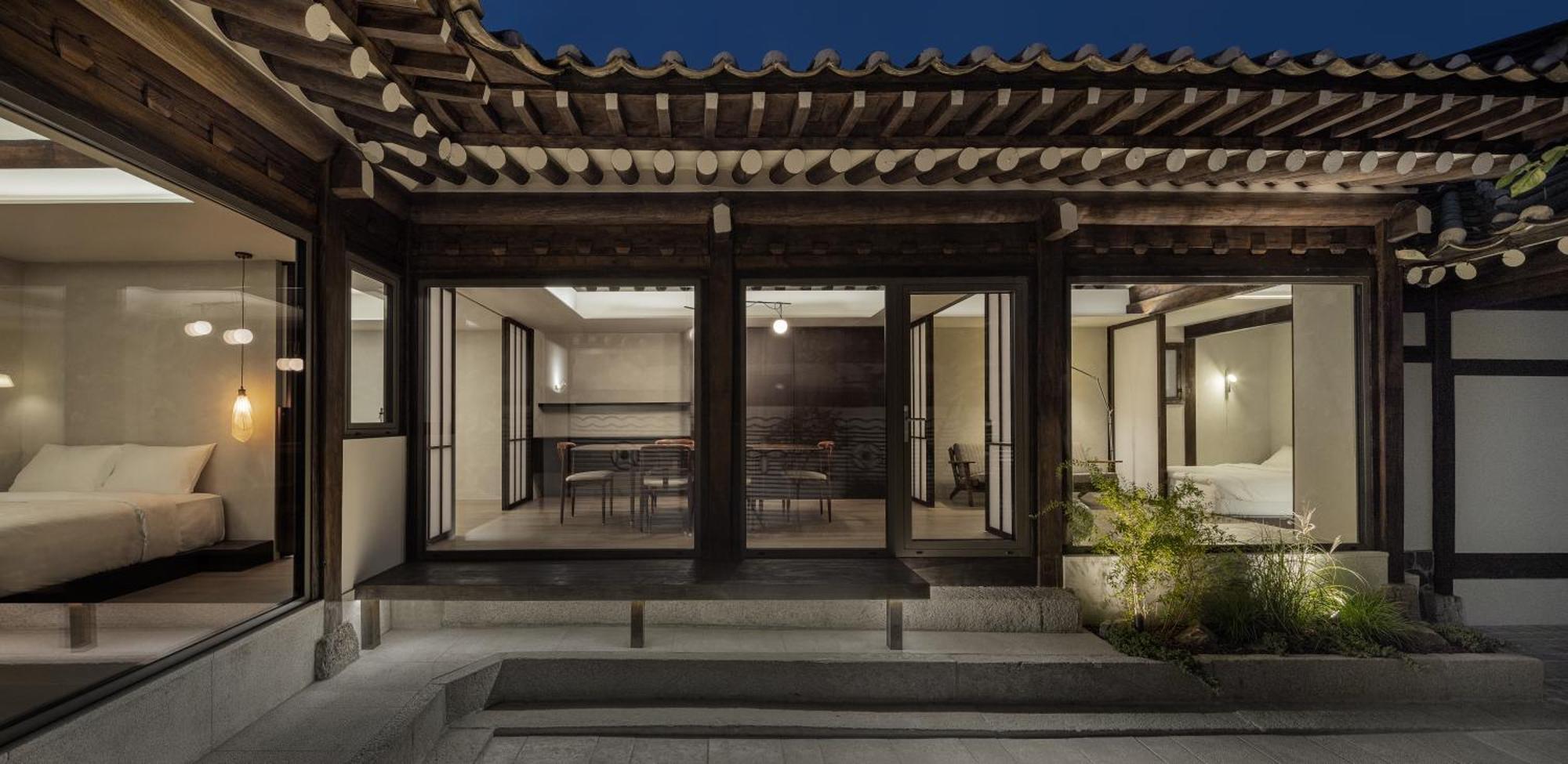 Nostalgia Hanok Hotel 5*